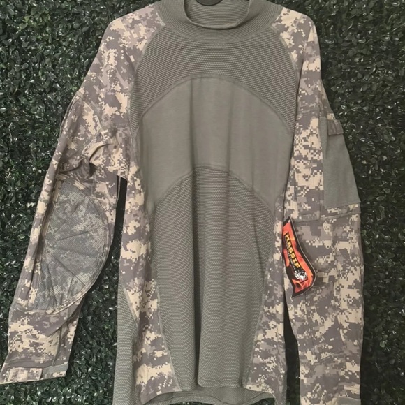 Massif Army Combat Shirt XL Flame Resistant tactical compression camouflage NWT - Picture 7 of 9